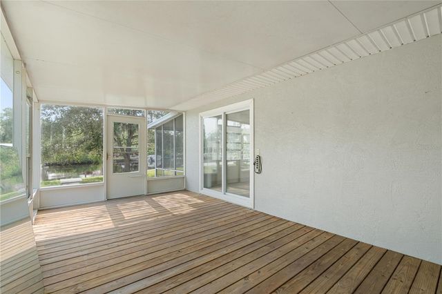 5822 RIVER ROAD, New Port Richey, FL 34652