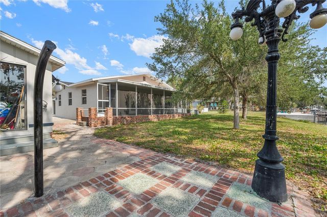 5822 RIVER ROAD, New Port Richey, FL 34652