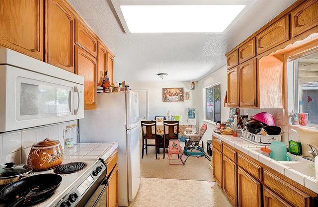 34681 Ave 12, Madera, CA 93636