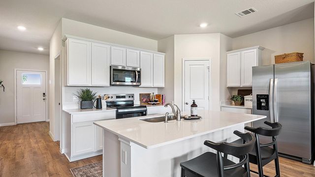 121 Southridge TRL, Marble Falls, TX 78654