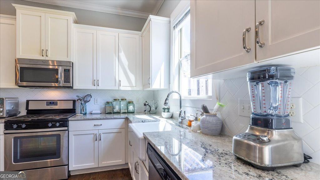 2141 Shale Lane NW, Atlanta, GA 30318 — photo 4