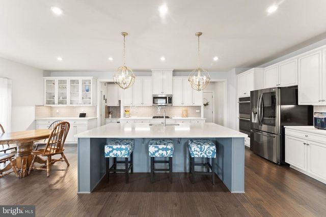 38373 CORALBERRY PL, Lovettsville, VA 20180