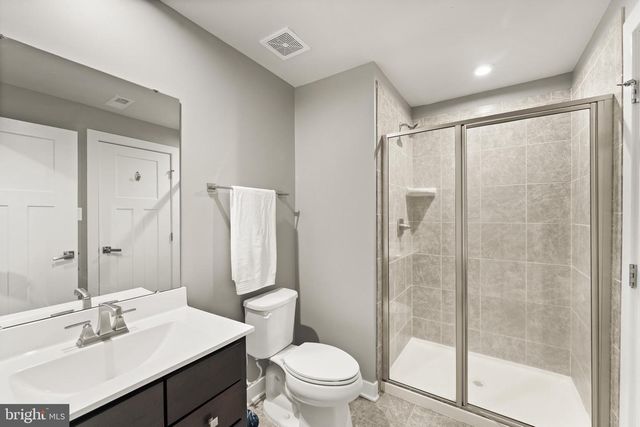 38373 CORALBERRY PL, Lovettsville, VA 20180