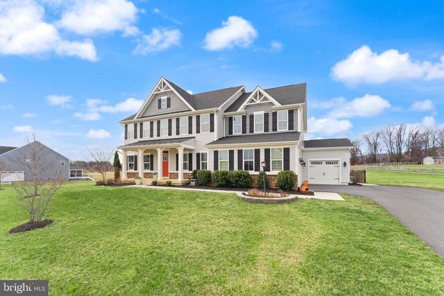 38373 CORALBERRY PL, Lovettsville, VA 20180