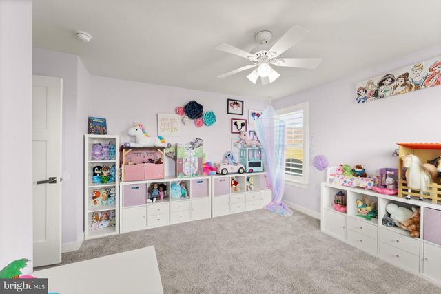 38373 CORALBERRY PL, Lovettsville, VA 20180