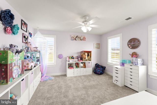 38373 CORALBERRY PL, Lovettsville, VA 20180