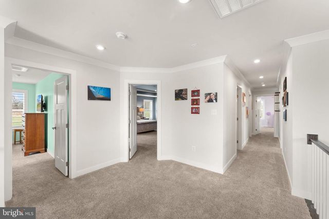 38373 CORALBERRY PL, Lovettsville, VA 20180