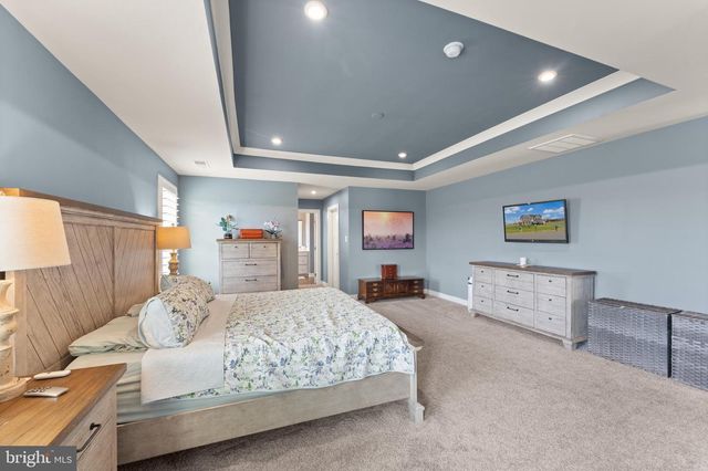 38373 CORALBERRY PL, Lovettsville, VA 20180