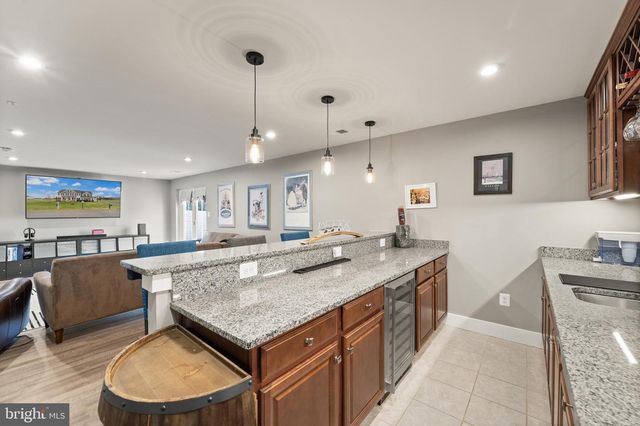 38373 CORALBERRY PL, Lovettsville, VA 20180