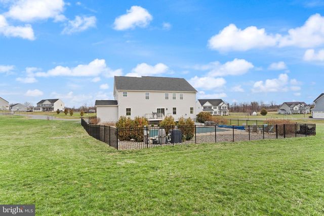 38373 CORALBERRY PL, Lovettsville, VA 20180