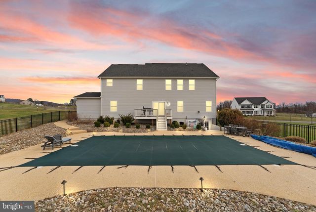 38373 CORALBERRY PL, Lovettsville, VA 20180