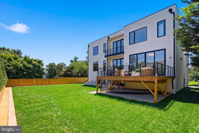 6201 PLAINVIEW RD, Bethesda, MD 20817