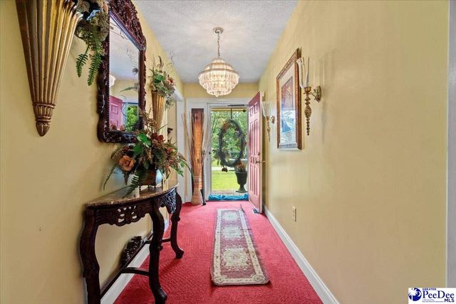 511 N Pinckney St, Timmonsville, SC 29161