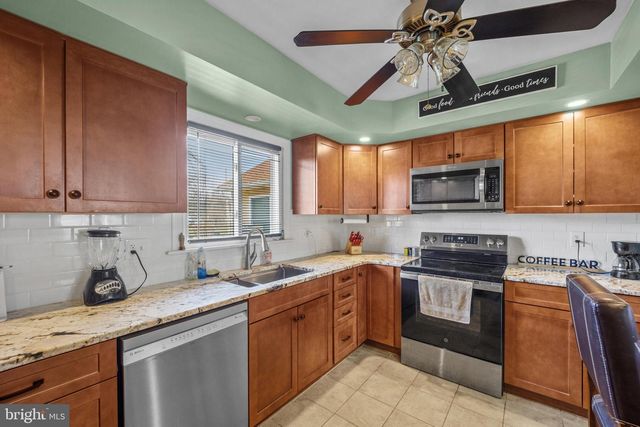 190 NEW RD, Southampton, PA 18966