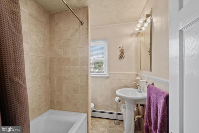 190 NEW RD, Southampton, PA 18966