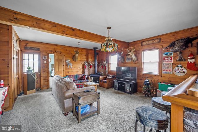 190 NEW RD, Southampton, PA 18966