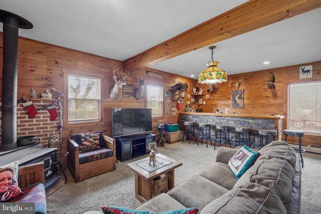 190 NEW RD, Southampton, PA 18966