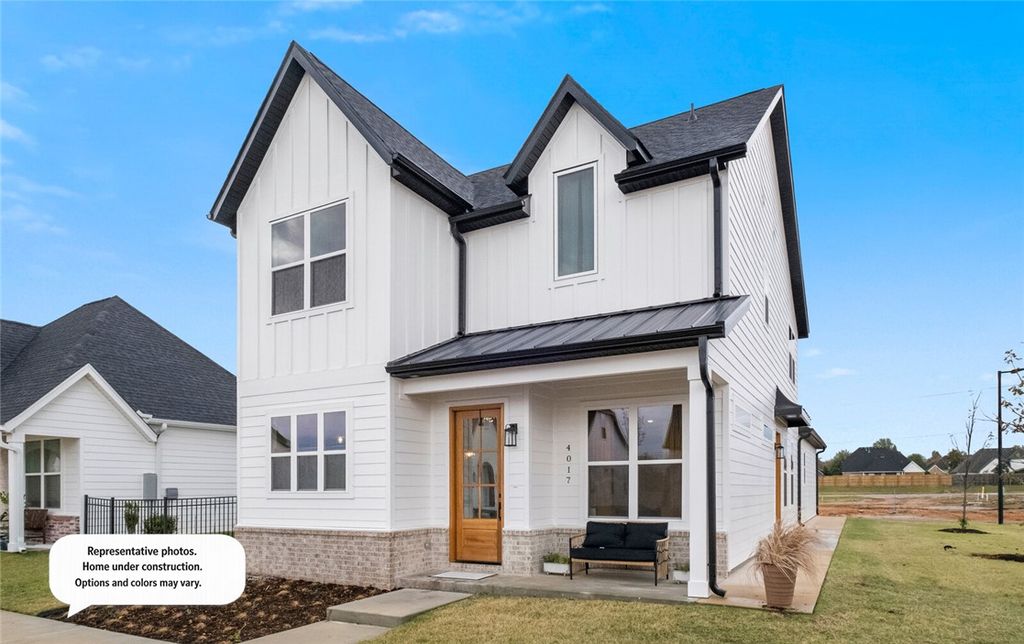 3104 W Geneva Street, Rogers, AR 72758