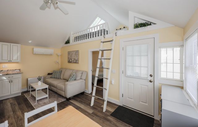 3 Bay Rd Unit 5, Sanbornton, NH 03269