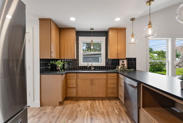 3036 Hillside Rd, Nashville, TN 37207