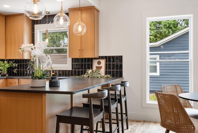 3036 Hillside Rd, Nashville, TN 37207