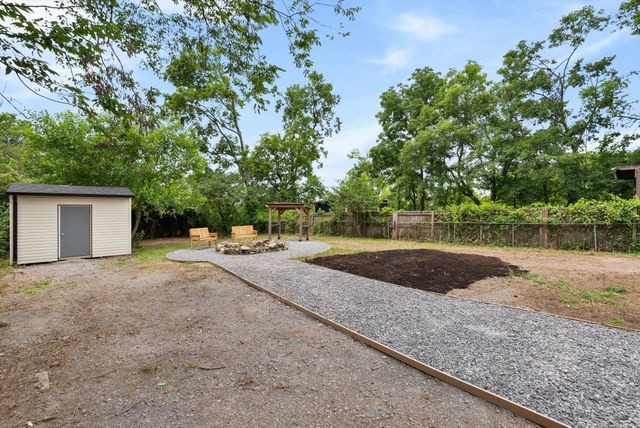 3036 Hillside Rd, Nashville, TN 37207