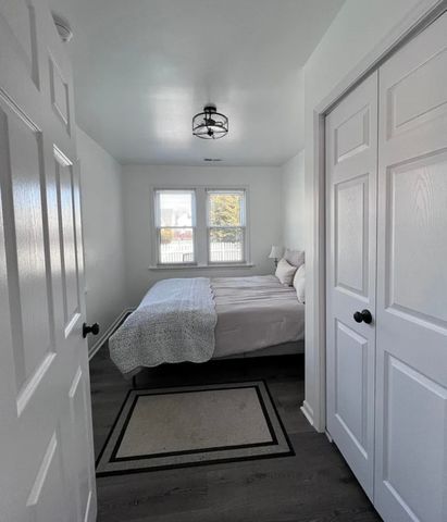 4358 N Oak Park Avenue, Harwood Heights, IL 60706