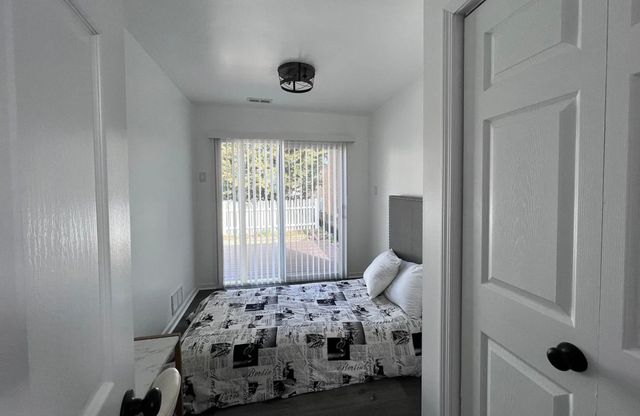 4358 N Oak Park Avenue, Harwood Heights, IL 60706