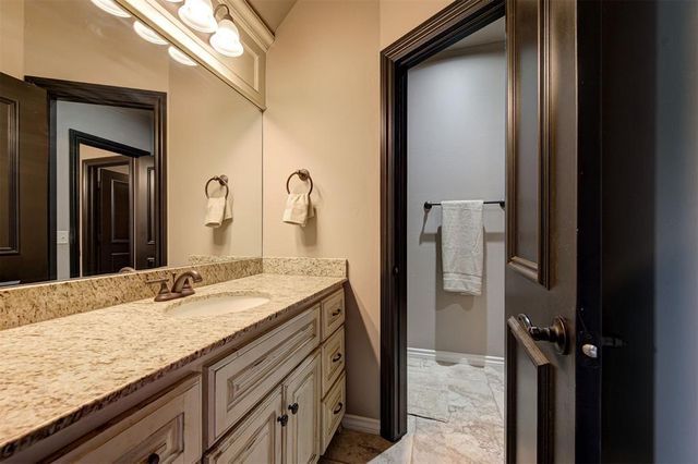 1301 Autumn Creek Drive, Edmond, OK 73003