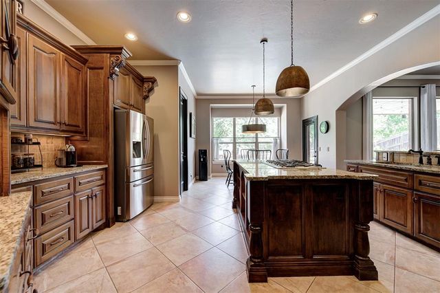 1301 Autumn Creek Drive, Edmond, OK 73003