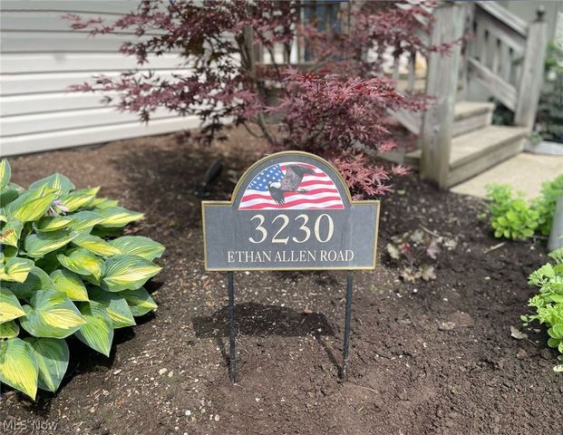 3230 Ethan Allen Road, Barberton, OH 44203