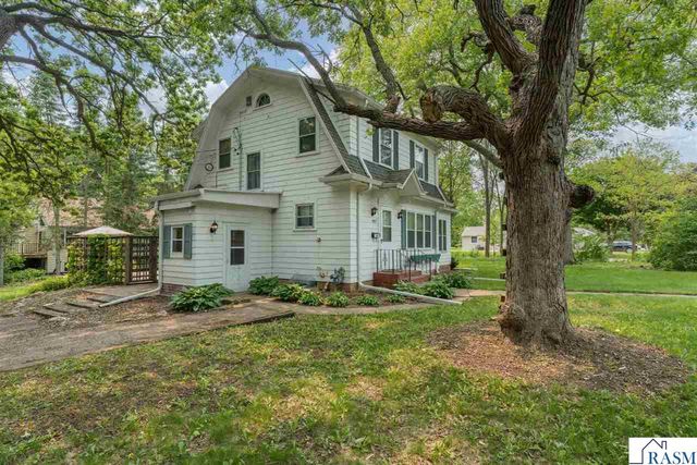 407 W 8th Street, Mankato, MN 56001