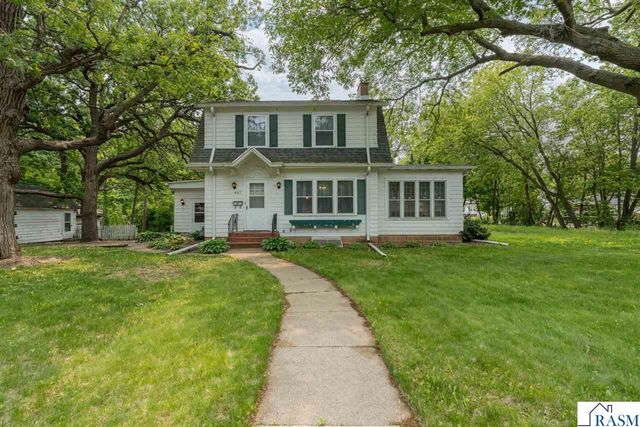 407 W 8th Street, Mankato, MN 56001