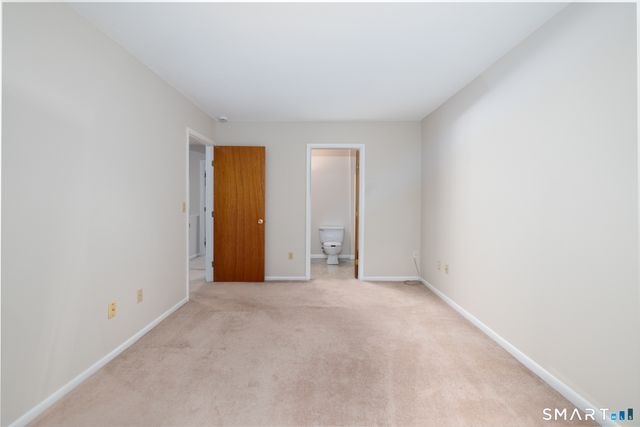 550 Darling Street 42B, Southington, CT 06489