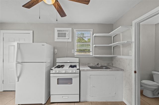 311 9th Street N D, Texas City, TX 77590