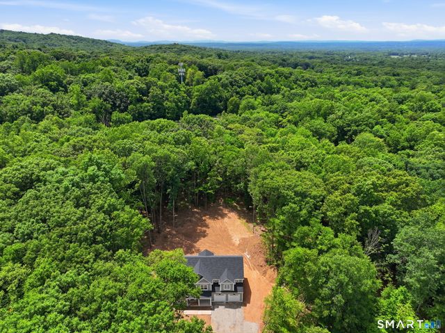 495 Wickham Road, Glastonbury, CT 06033