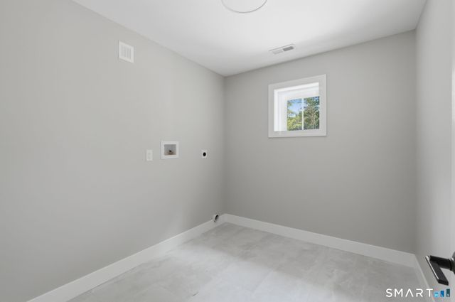 495 Wickham Road, Glastonbury, CT 06033