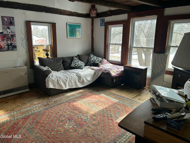 919 Bradford Hill Road, Crown Point, NY 12928