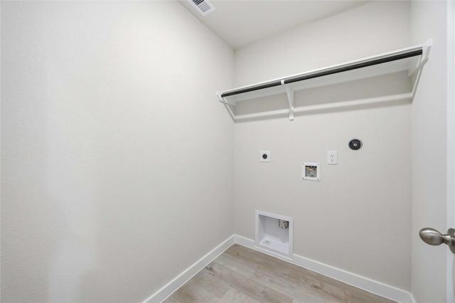 430 Tejas Village Parkway, Beasley, TX 77417