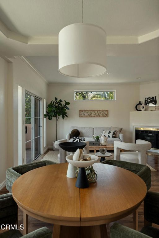 Image 13 of property listing at 4310 Whitsett Avenue 1, Studio City, CA 91604