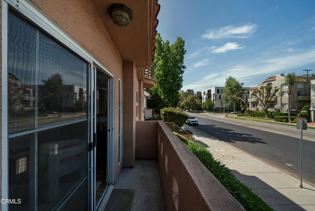 Image 26 of property listing at 4310 Whitsett Avenue 1, Studio City, CA 91604