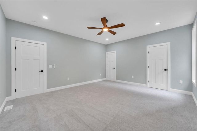 40 Kings WAY, Wirtz, VA 24184