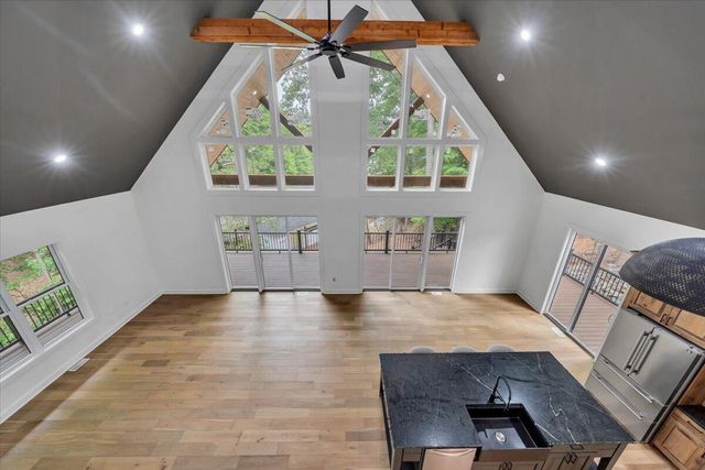 40 Kings WAY, Wirtz, VA 24184