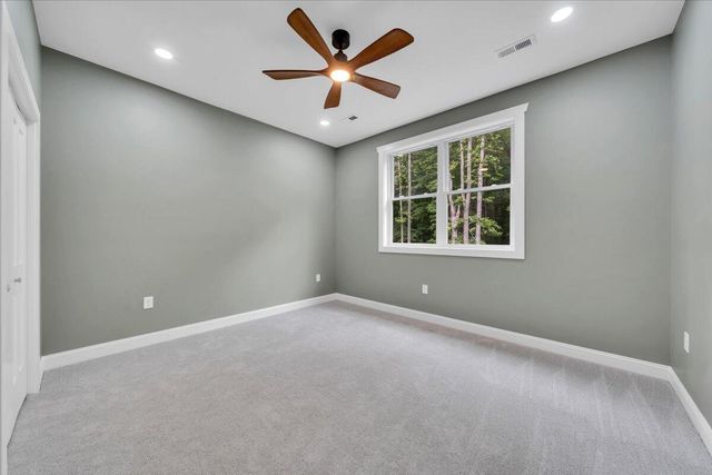 40 Kings WAY, Wirtz, VA 24184