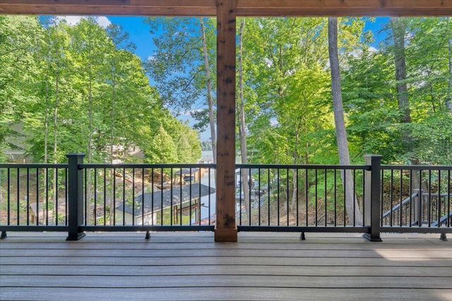 40 Kings WAY, Wirtz, VA 24184