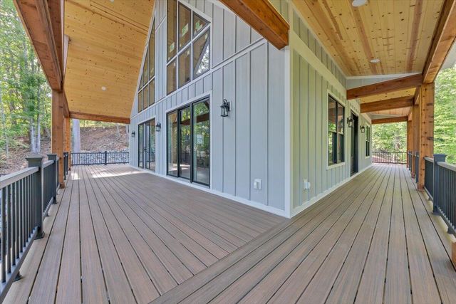 40 Kings WAY, Wirtz, VA 24184