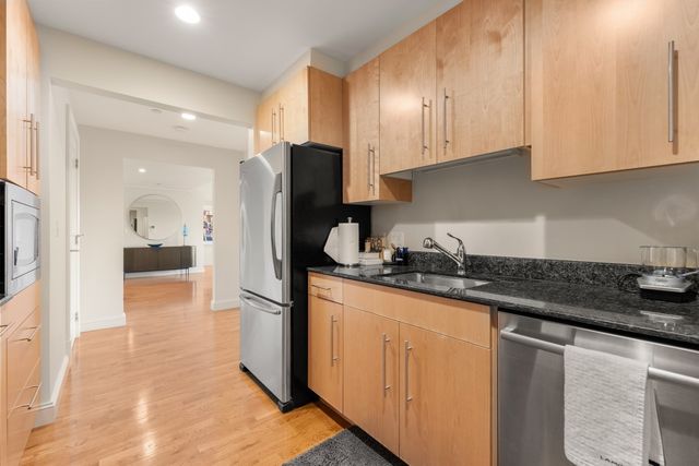 778 Boylston St 7, Boston, MA 02219