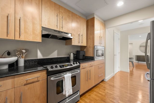 778 Boylston St 7, Boston, MA 02219