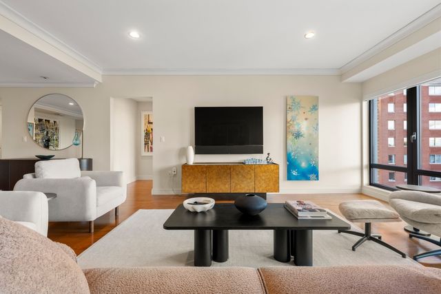 778 Boylston St 7, Boston, MA 02219