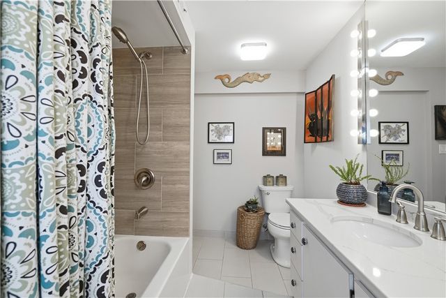 825 Morewood Ave PH2, Shadyside, PA 15213